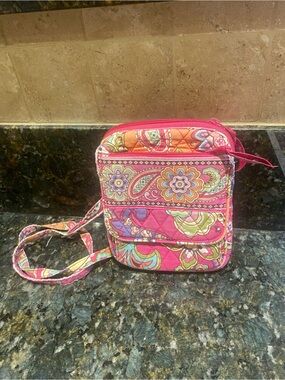 Quilted Floral Crossbody Bag in Pink